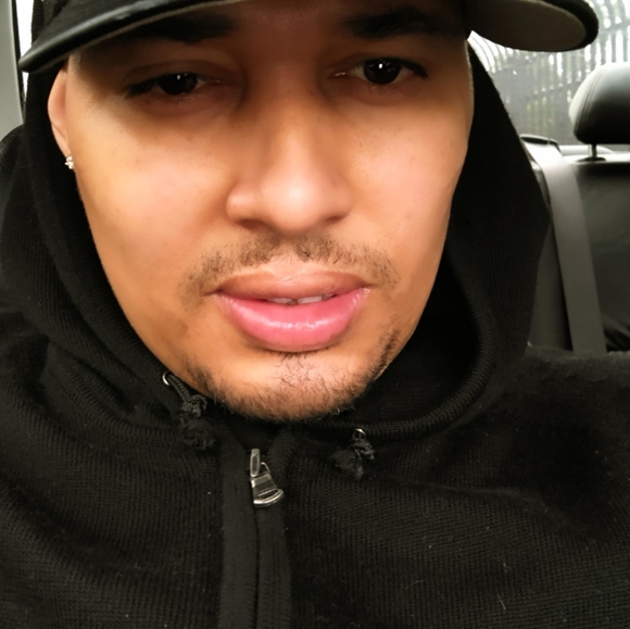 Meet your Posher, Dean - Picture 11 of 13